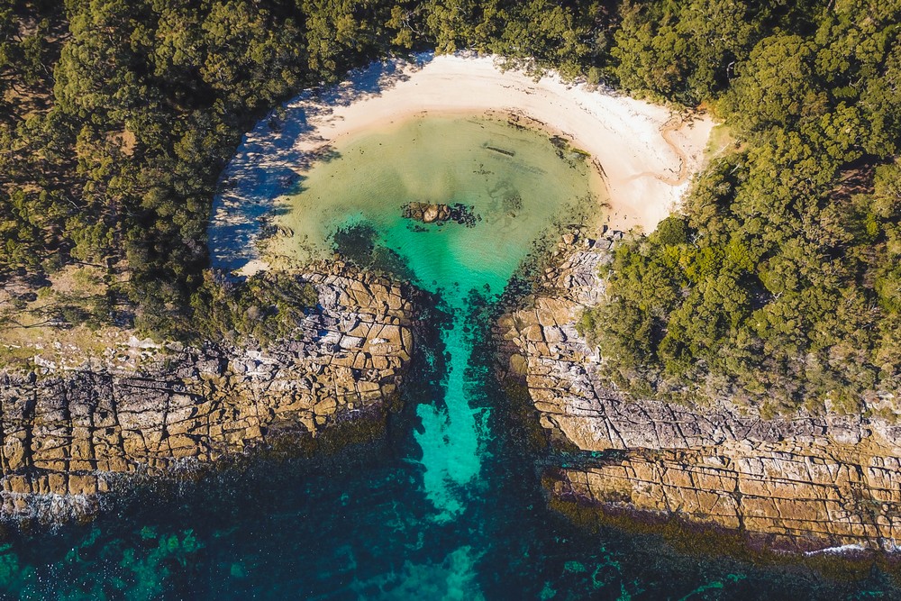 Honeymoon Bay, Australia